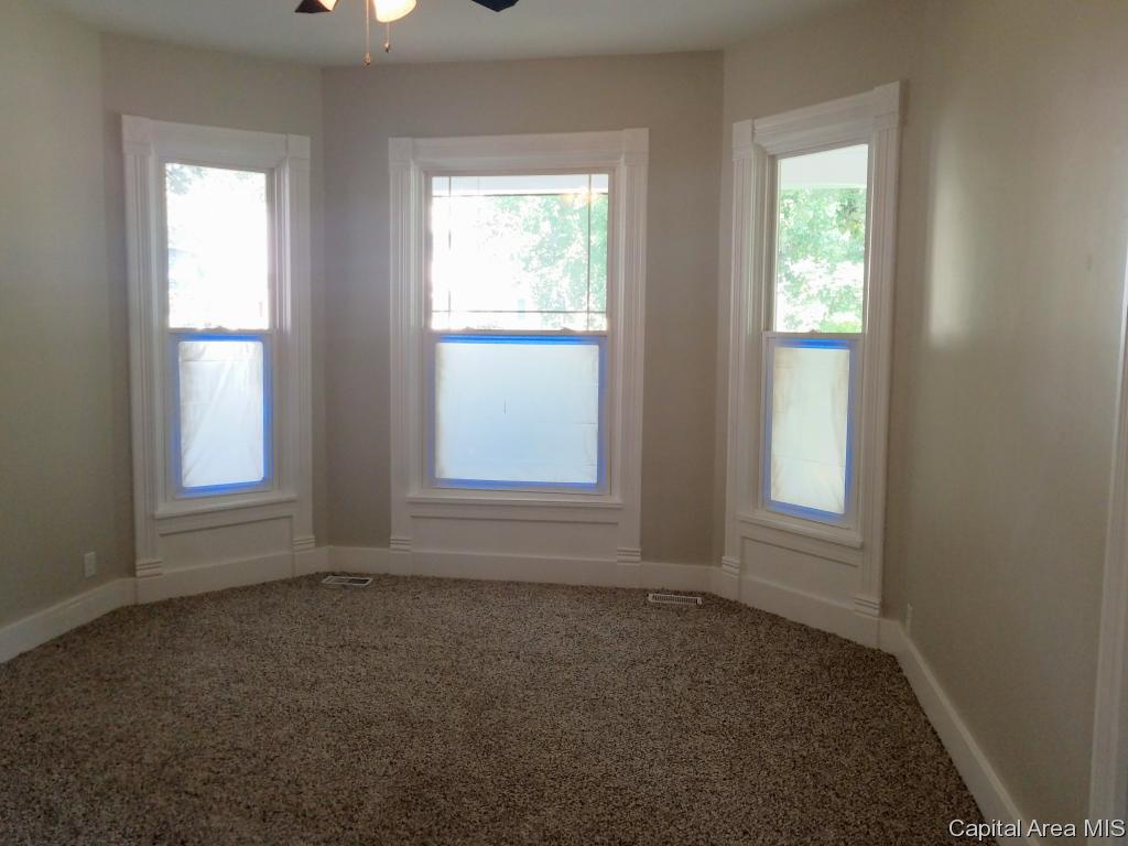 103 North State Street Springfield, IL 62702 - Photo 7 of 35