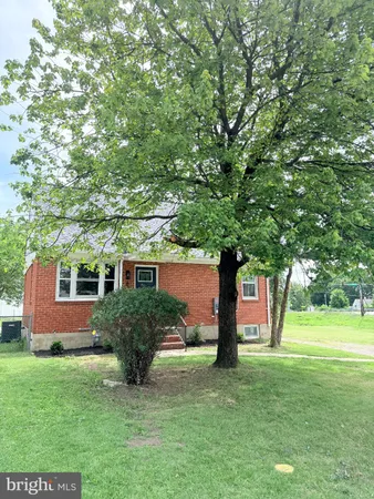 $400,000 | 8719 Satyr Hill Road, Parkville, MD 21234