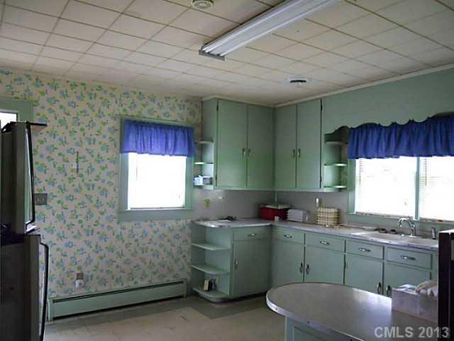 2453 Devine Road Iron Station, NC 28080 - Photo 6 of 16 Gallery Image 6