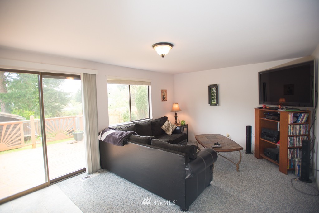 3750 Beazer Road Bellingham, WA 98226 - Photo 8 of 22