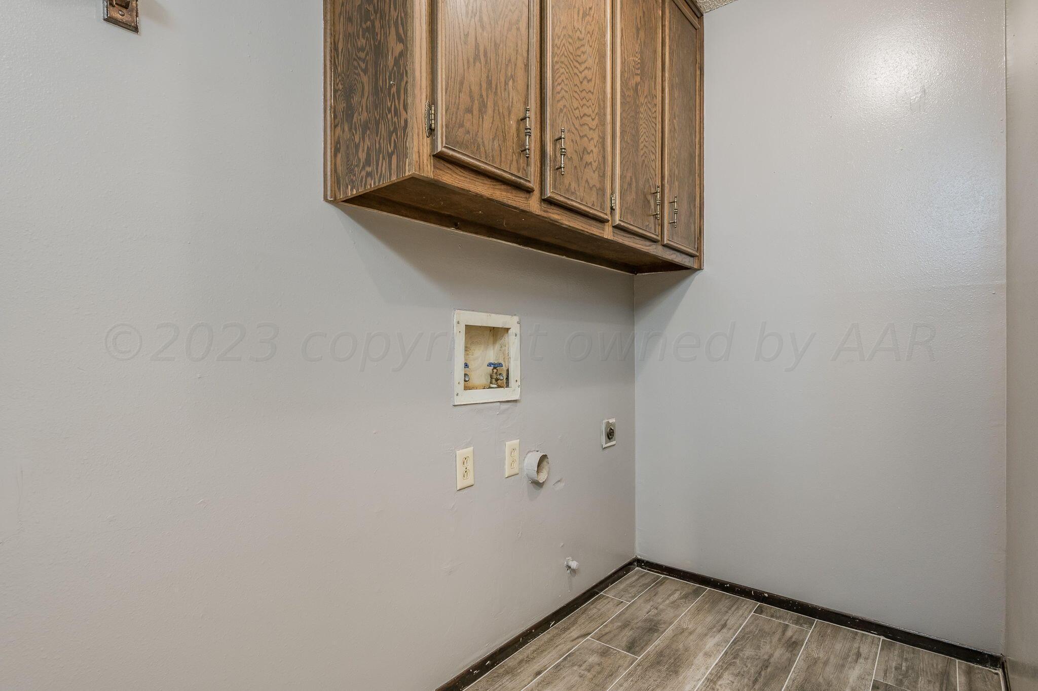 1909 Howard Drive Amarillo, TX 79106 - Photo 18 of 19 a view of room