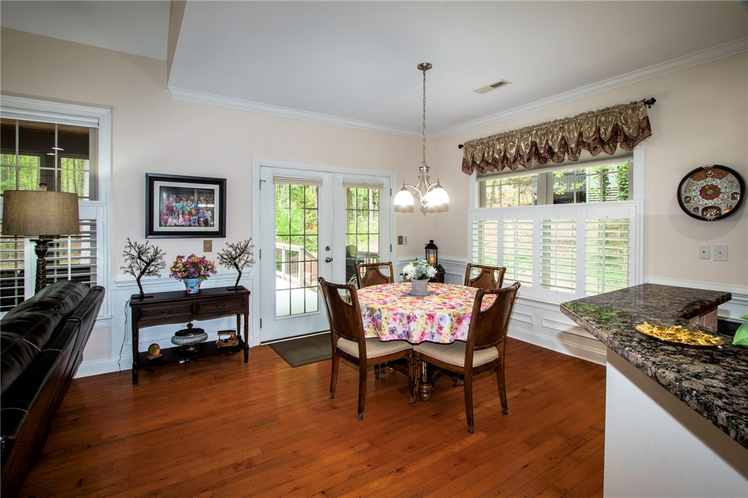 8 Port Tack Road Salem, SC 29676 - Photo 11 of 49 Breakfast area