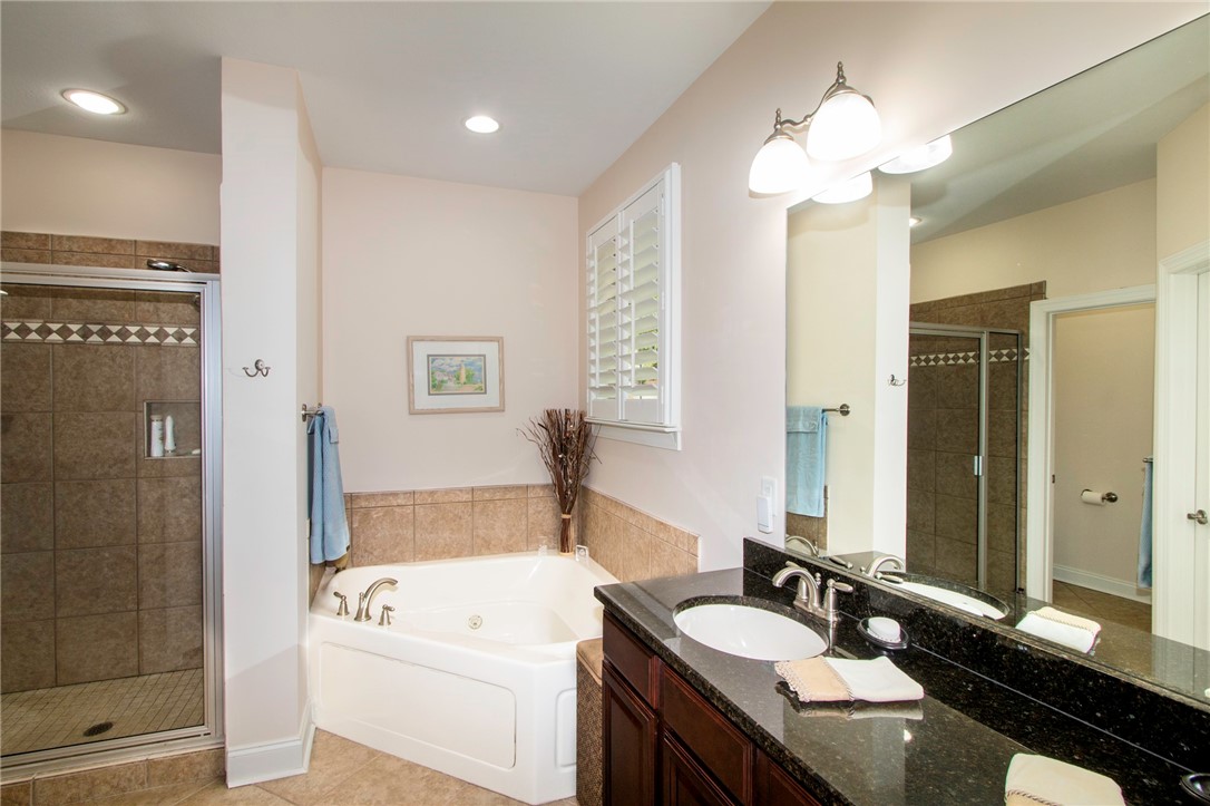 8 Port Tack Road Salem, SC 29676 - Photo 19 of 49 En-suite