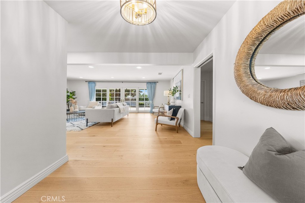240 Longley Way Arcadia, CA 91007 - Photo 5 of 50 a living room with furniture and a table