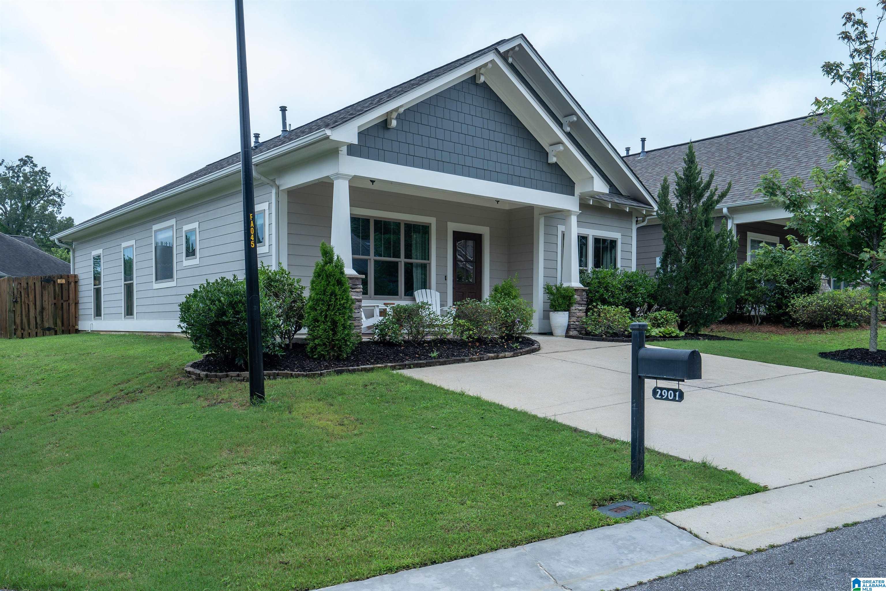 2901 Montevallo Park Road Birmingham, AL 35210 - Photo 2 of 35