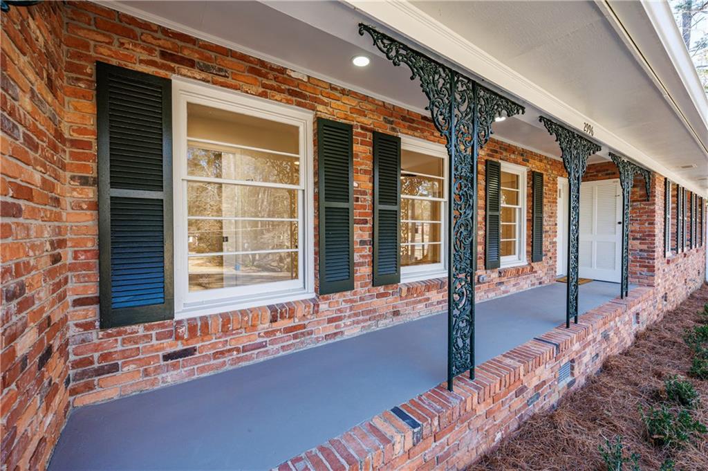 2996 Arrowood Drive East Point, GA 30344 - Photo 3 of 63