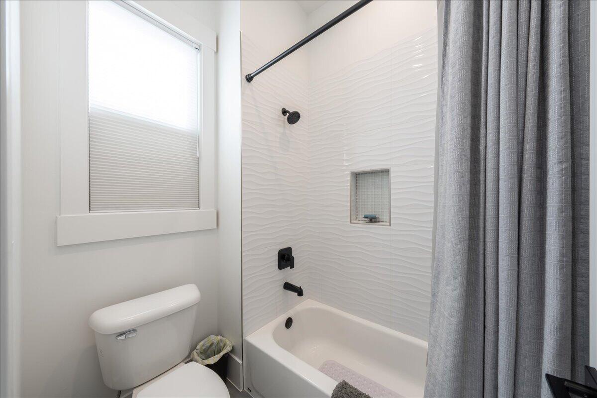719 Scenario Street Washington, UT 84780 - Photo 43 of 72 Guest Bath