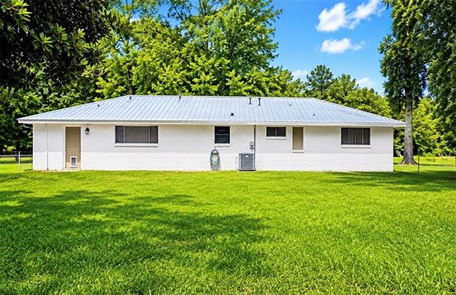 48198 Stafford Road Tickfaw, LA 70466 - Photo 3 of 18