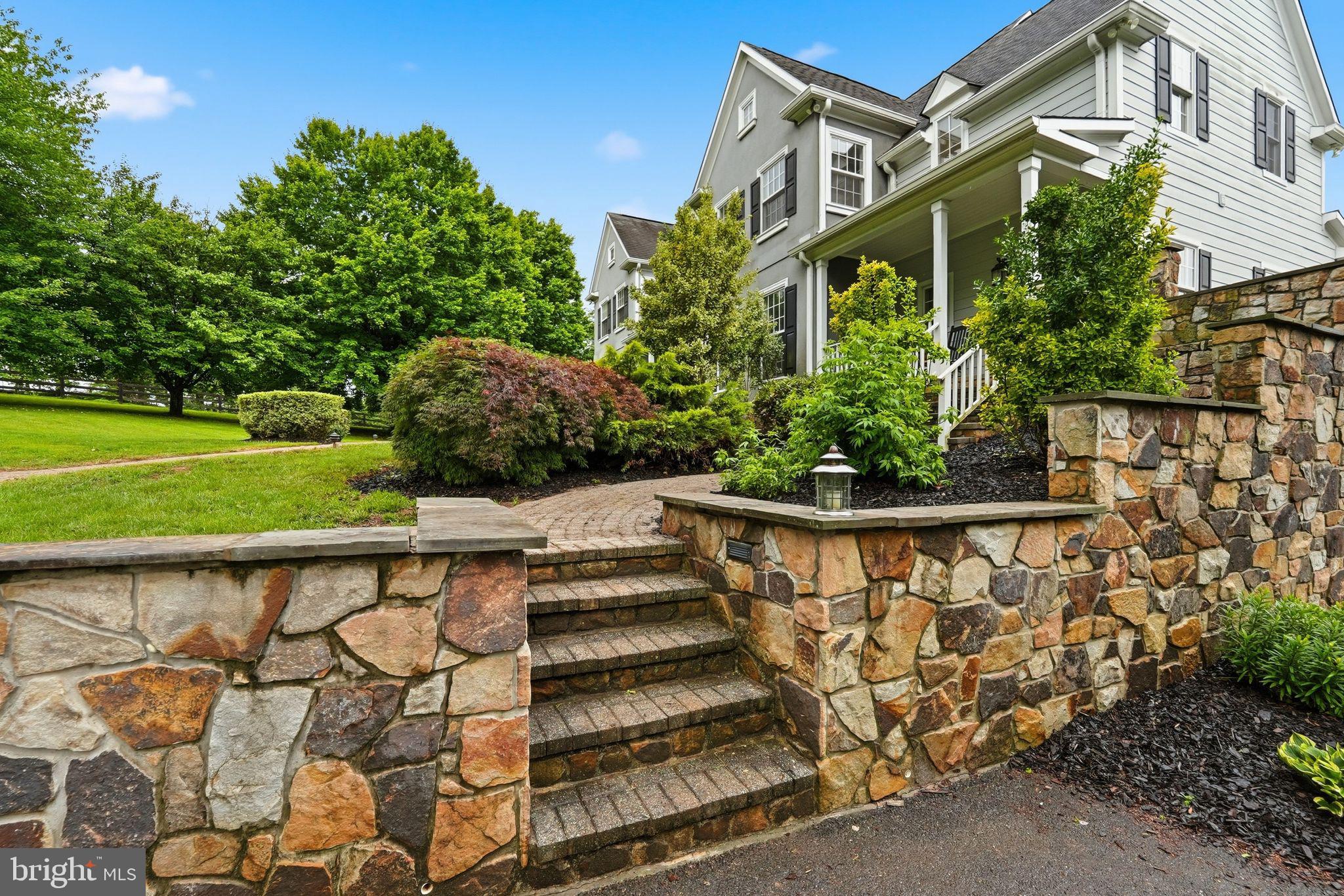 7724 Cannonball Gate Road Warrenton, VA 20186 - Photo 10 of 98 Side Entry