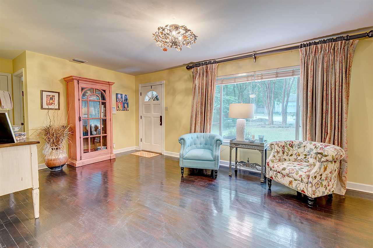 563 Bellangee Street Fairhope, AL 36532 - Photo 4 of 24