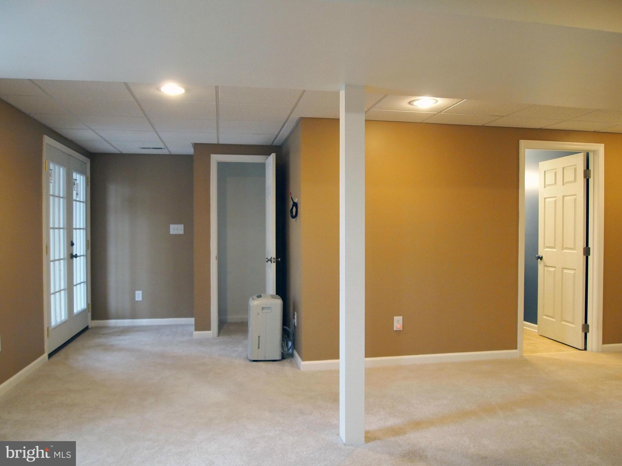 37479 Branchriver Road Purcellville, VA 20132 - Photo 9 of 21 Family Room