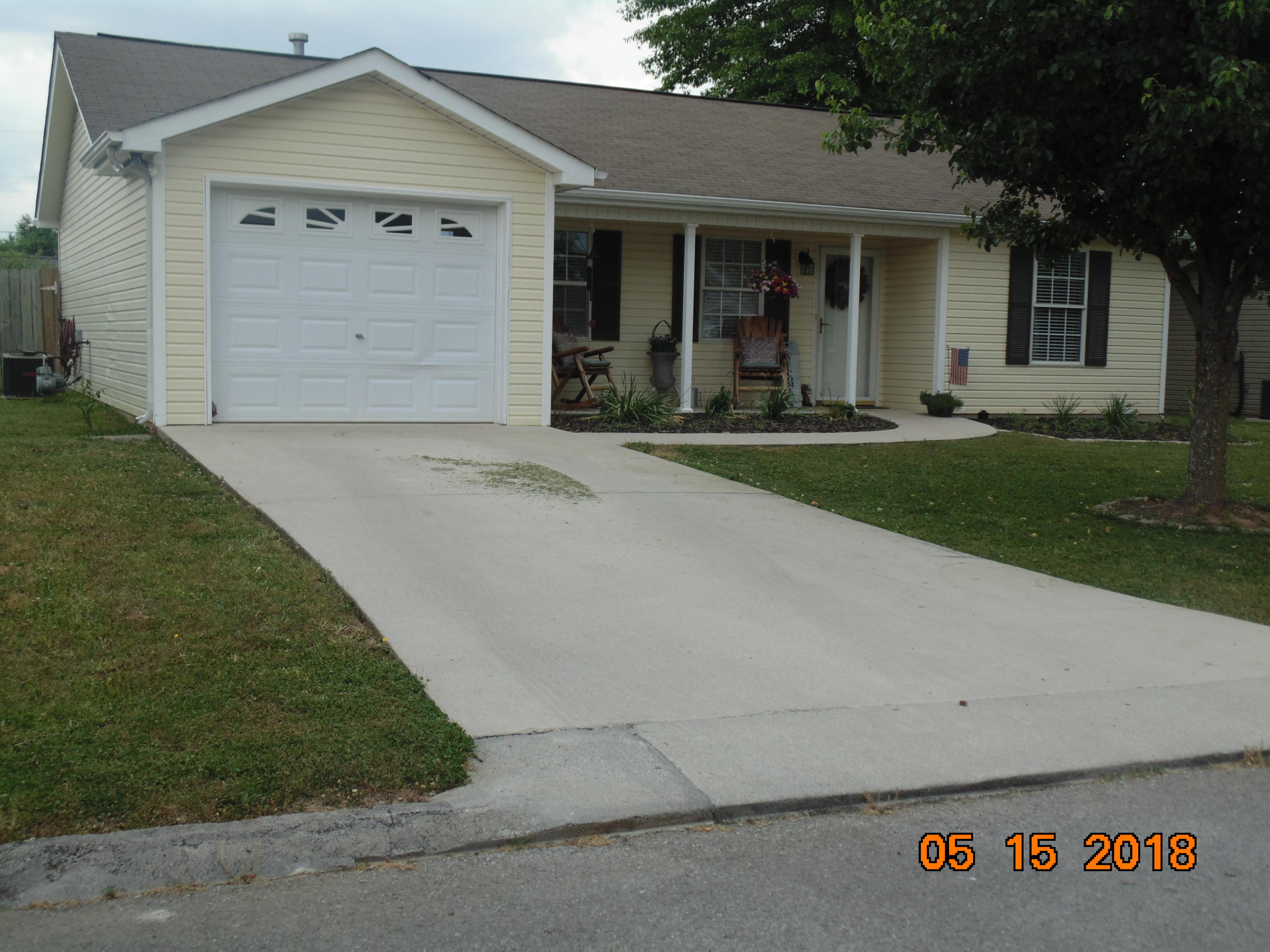 7709 Ralph Youmans Road Corryton, TN 37721 - Photo 3 of 30 DSC03519