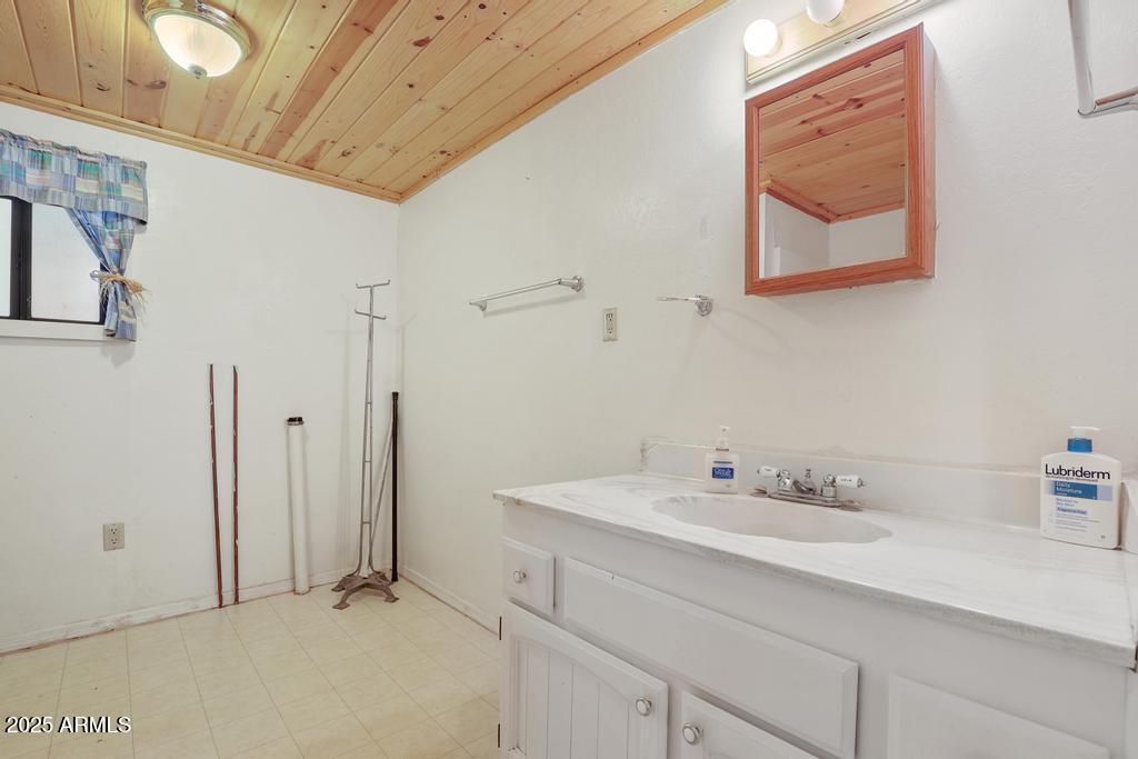 197 South Hiscox Lane Payson, AZ 85541 - Photo 18 of 31 197 H P 22