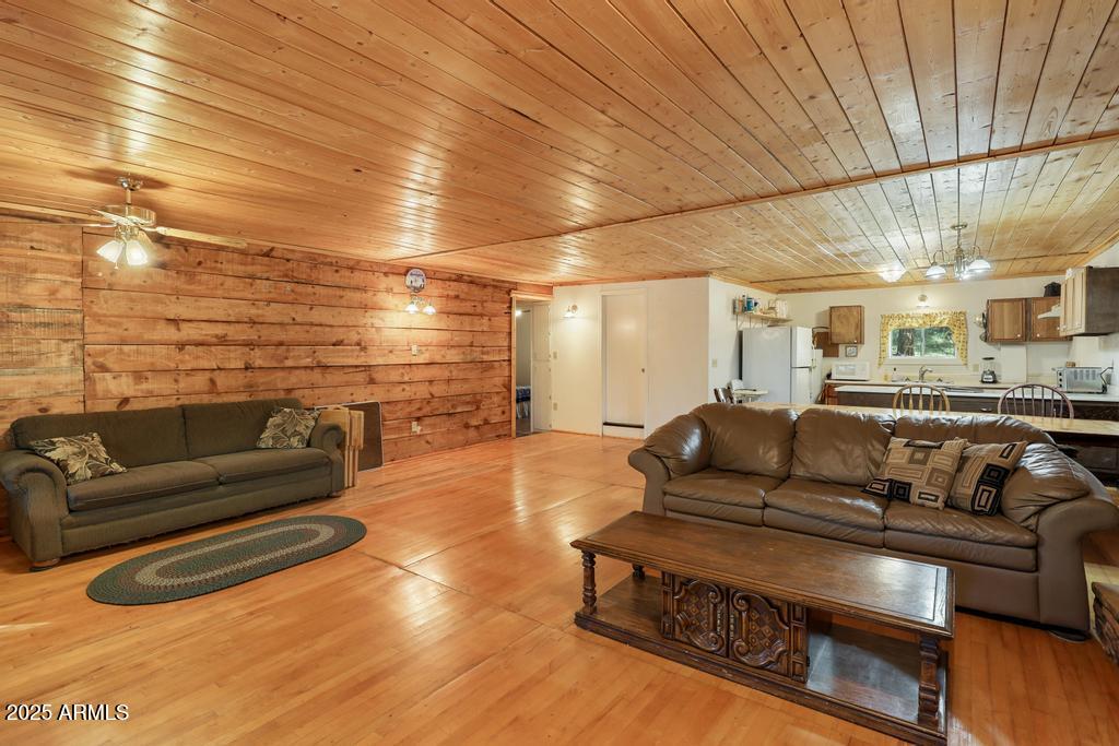 197 South Hiscox Lane Payson, AZ 85541 - Photo 8 of 31 197 H P 15