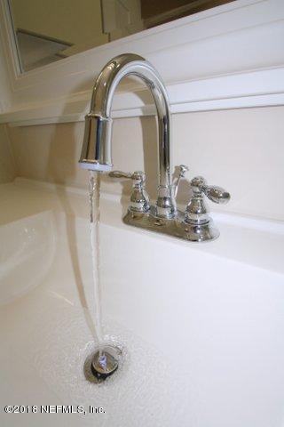 1576 Scott Road Fruit Cove, FL 32259 - Photo 43 of 87 guest bath