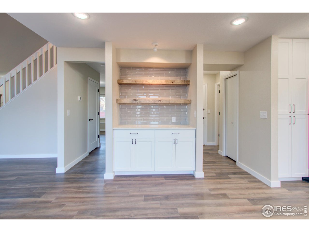 1832 Silvergate Road Fort Collins, CO 80526 - Photo 8 of 31 Gallery Image 8