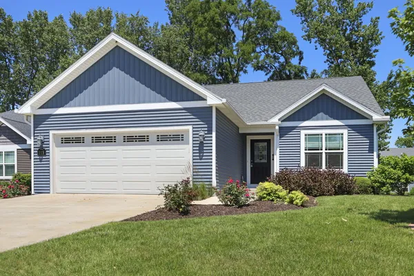 $535,000 | 223 Summerhaven Lane, Lake Geneva, WI 53147