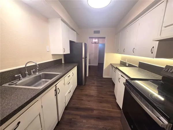 $1,875 | 1204 West Lee Avenue, Kingsville, TX 78363