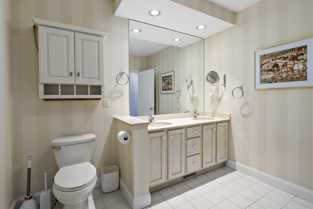 5 Mayfair Court, Unit 5 Mashpee, MA 02649 - Photo 20 of 34