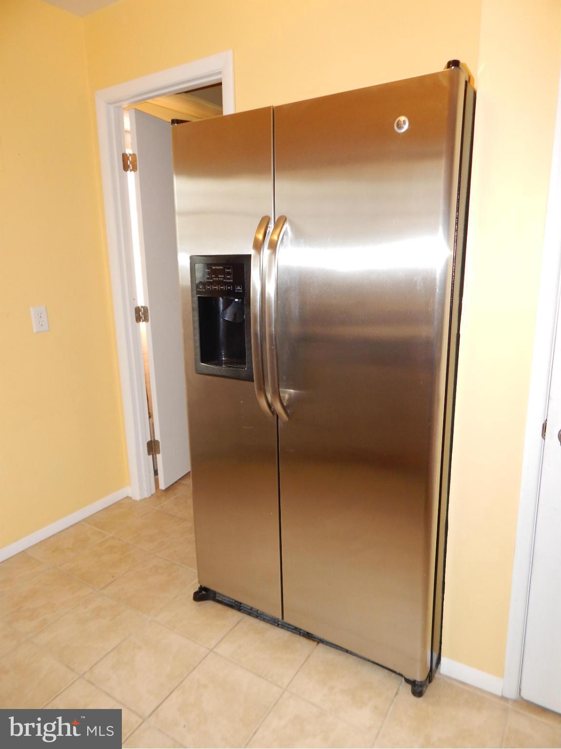 1013 Collwood Road Catonsville, MD 21228 - Photo 15 of 23 Kitchen