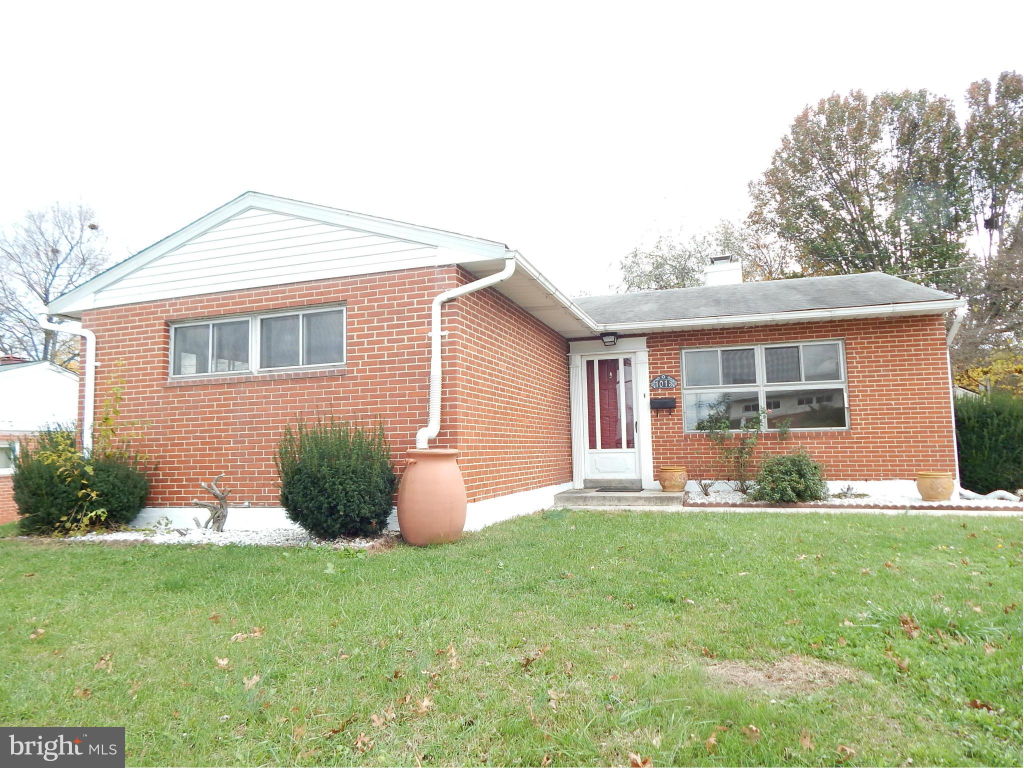1013 Collwood Road Catonsville, MD 21228 - Photo 3 of 23 Exterior (Front)