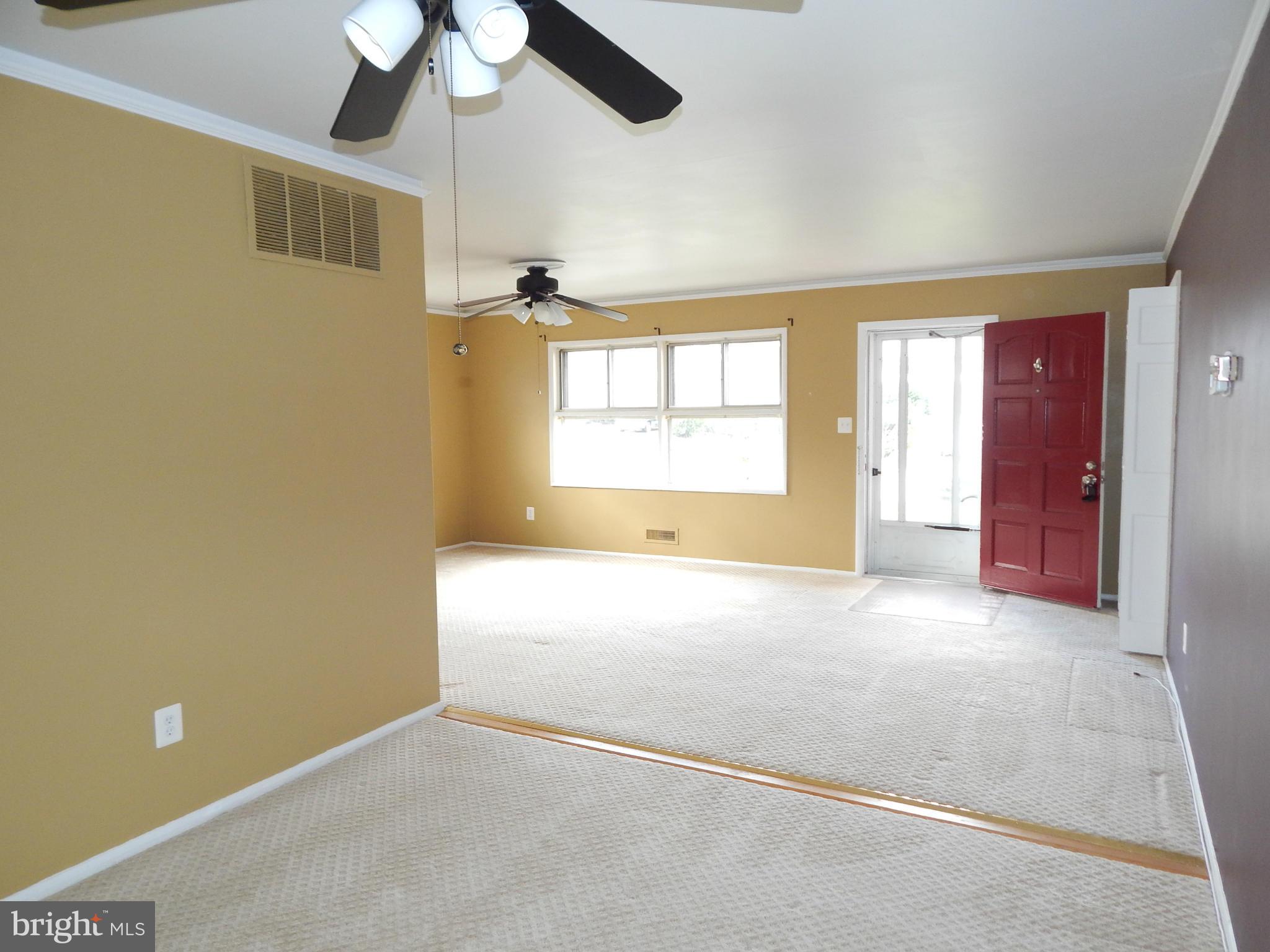 1013 Collwood Road Catonsville, MD 21228 - Photo 8 of 23 Front Entry /Living /Dining