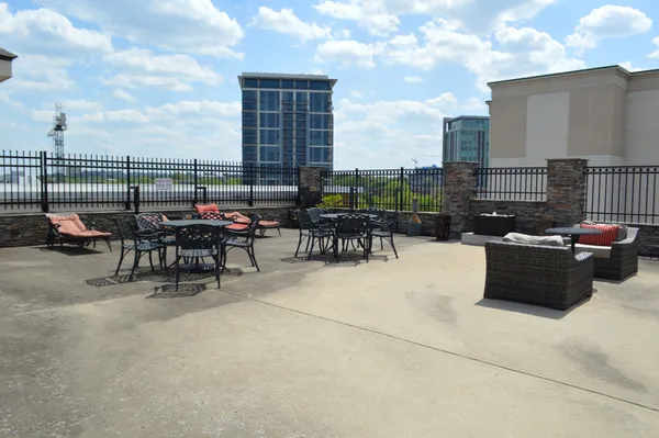 $1,695 | 1803 Broadway, Unit 527, Nashville, TN 37203