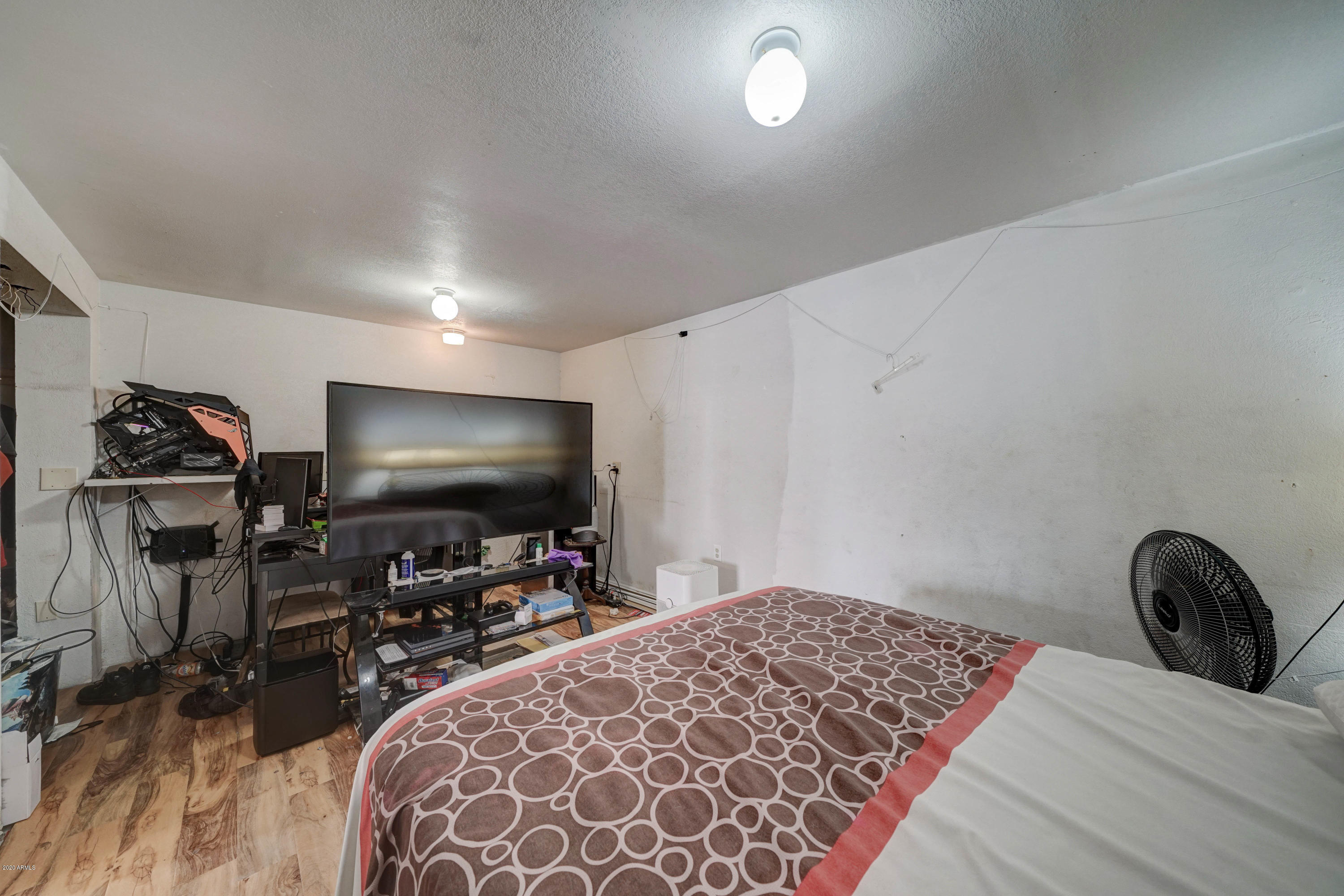 6163 West Cheery Lynn Road Phoenix, AZ 85033 - Photo 24 of 32 6163 W Cheery Lynn Rd-25