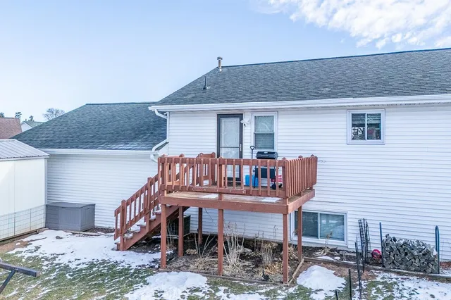 $259,900 | 113 William Court, Hortonville, WI 54944