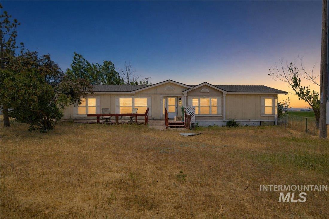 17903 Sand Hollow Road Caldwell, ID 83607 - Photo 2 of 49