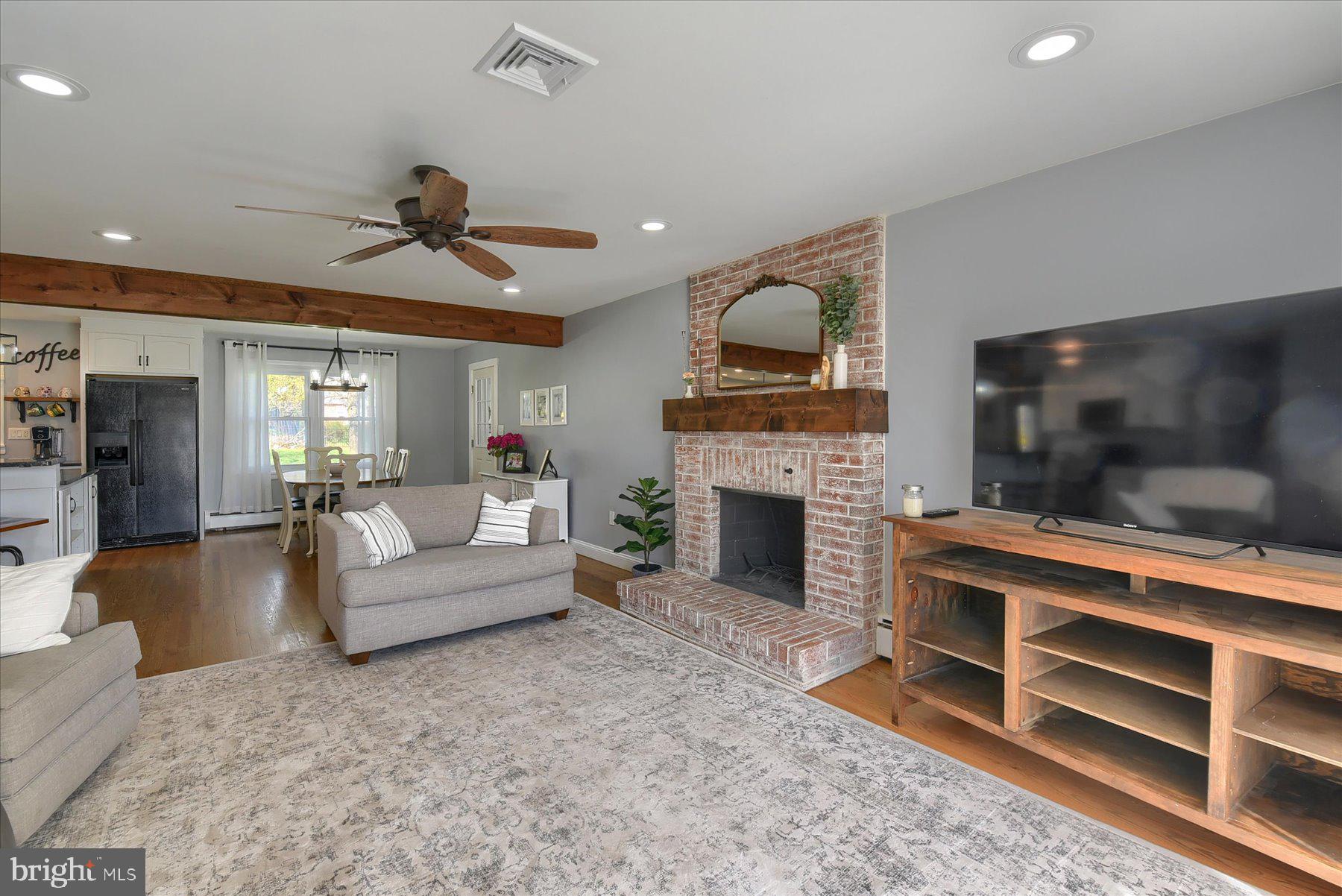 1838 Ridgeview Drive Carlisle, PA 17013 - Photo 14 of 73 Living Room