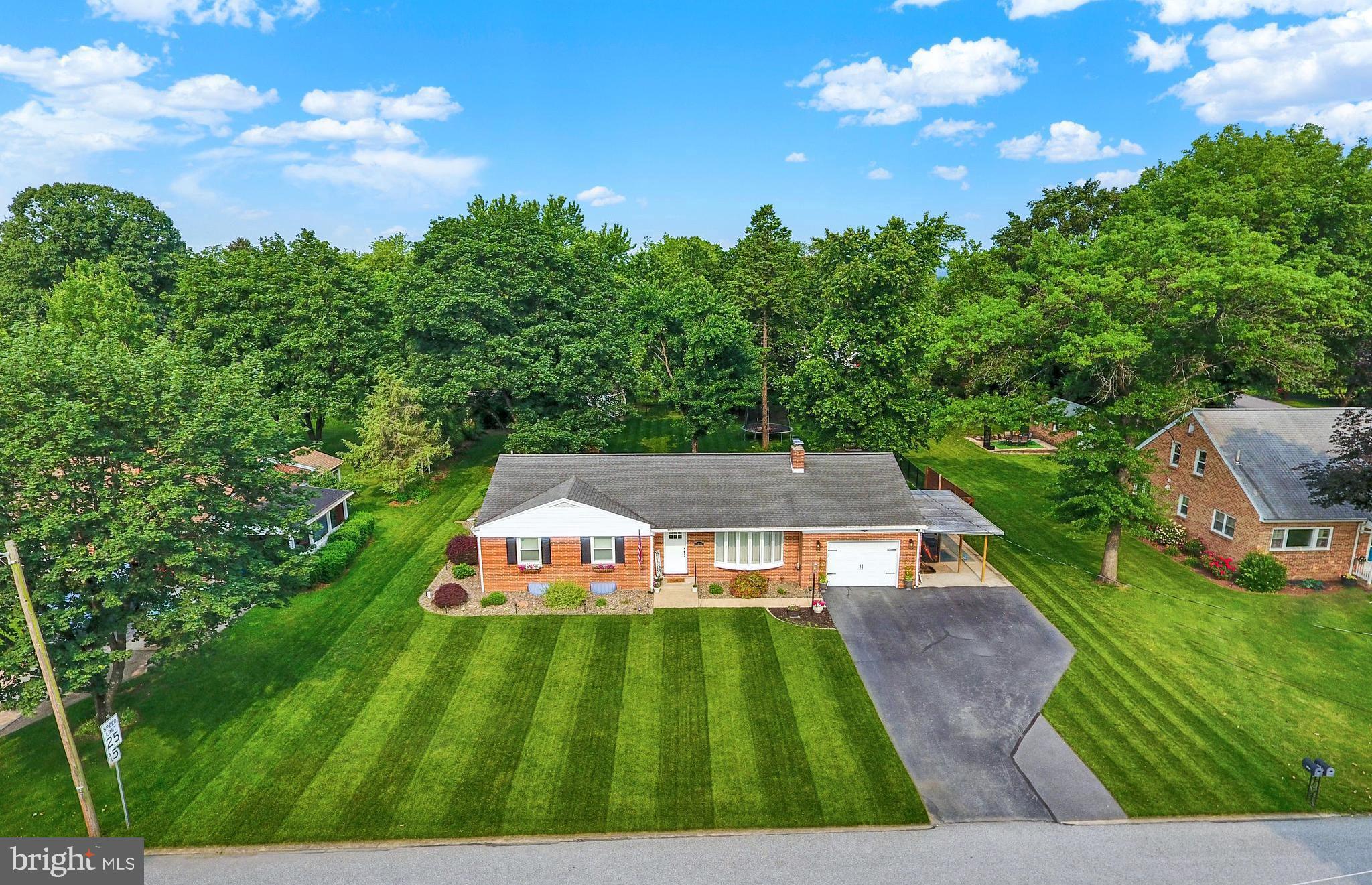 1838 Ridgeview Drive Carlisle, PA 17013 - Photo 2 of 73 Best Lawn in Town? Come see it up close.