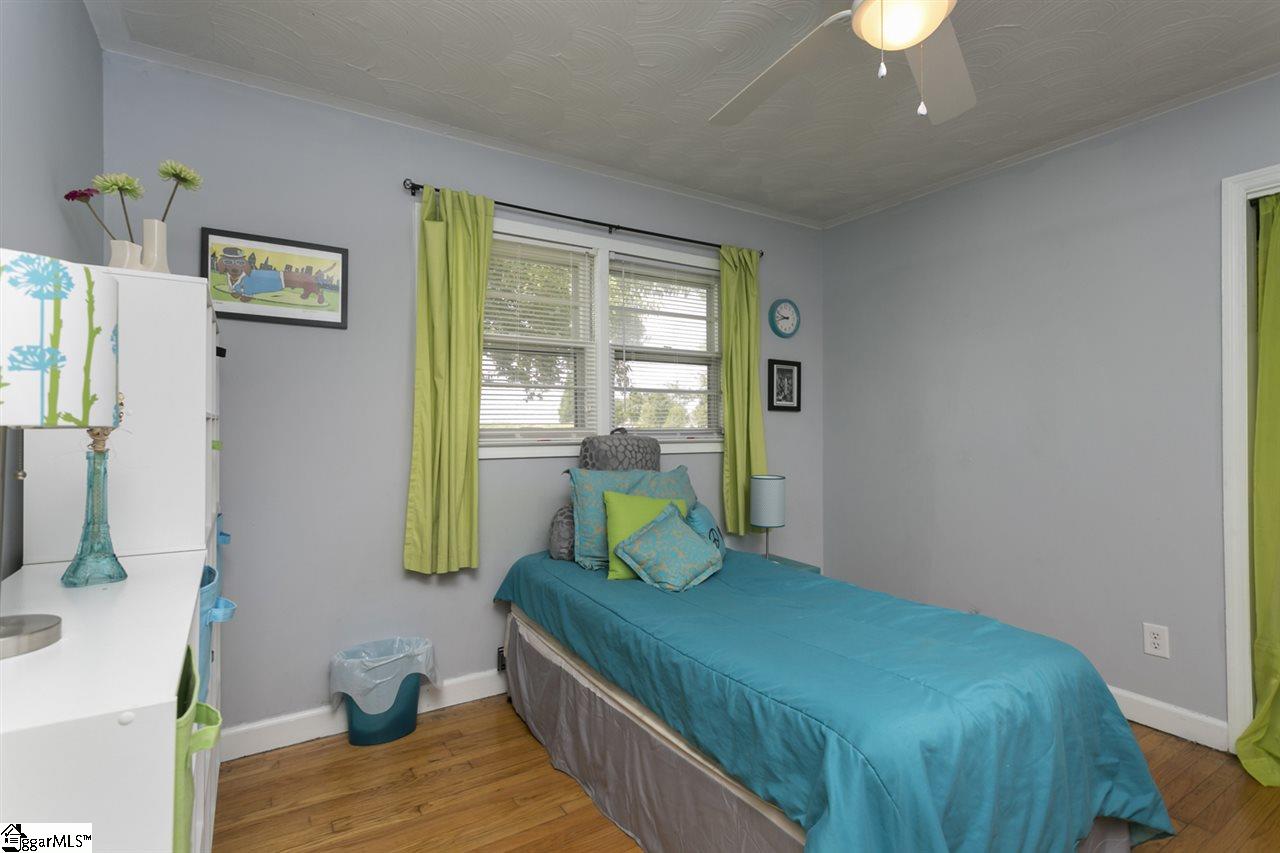 614 Mountainview Road Boiling Springs, SC 29316 - Photo 22 of 26