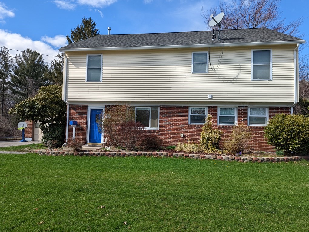 20 Longedge Road Clinton, MA 01510 - Photo 1 of 25 Gallery Image 1