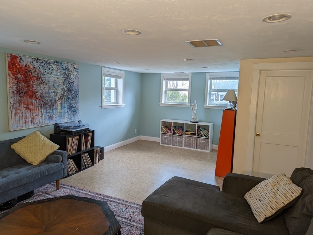 20 Longedge Road Clinton, MA 01510 - Photo 7 of 25 Gallery Image 7