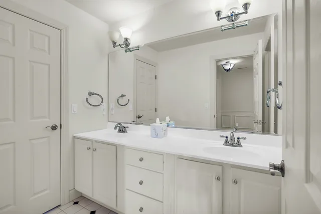 $525,000 | 2202 Strand Drive, Champaign, IL 61822