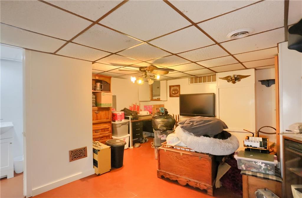 617 Bear Road Worthington, PA 16262 - Photo 24 of 39