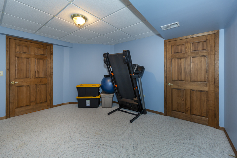 33605 East Pine Circle Genoa, IL 60135 - Photo 17 of 31