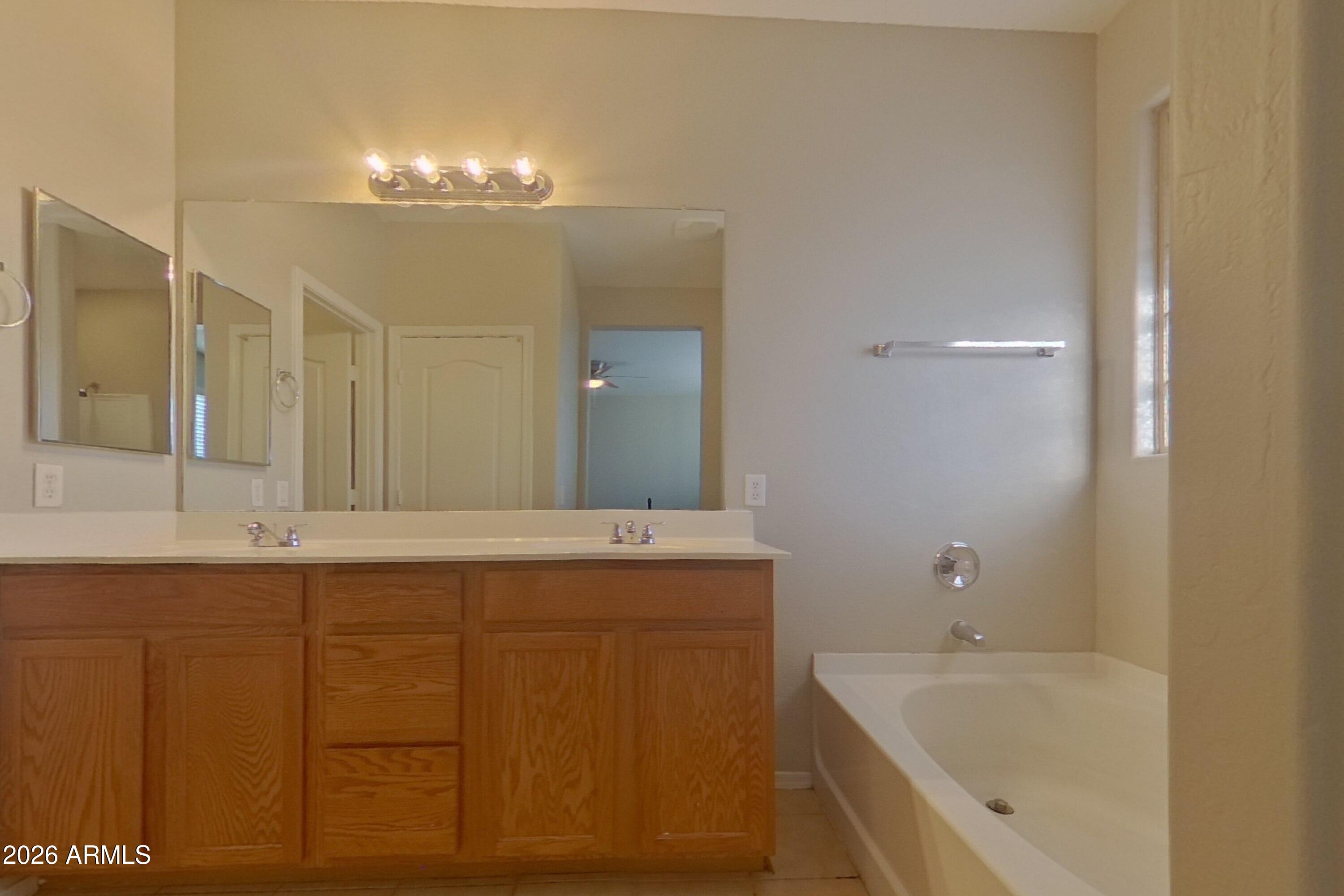 7022 West Carson Road Laveen, AZ 85339 - Photo 11 of 19 10_Image_Xx5d1KIrHf