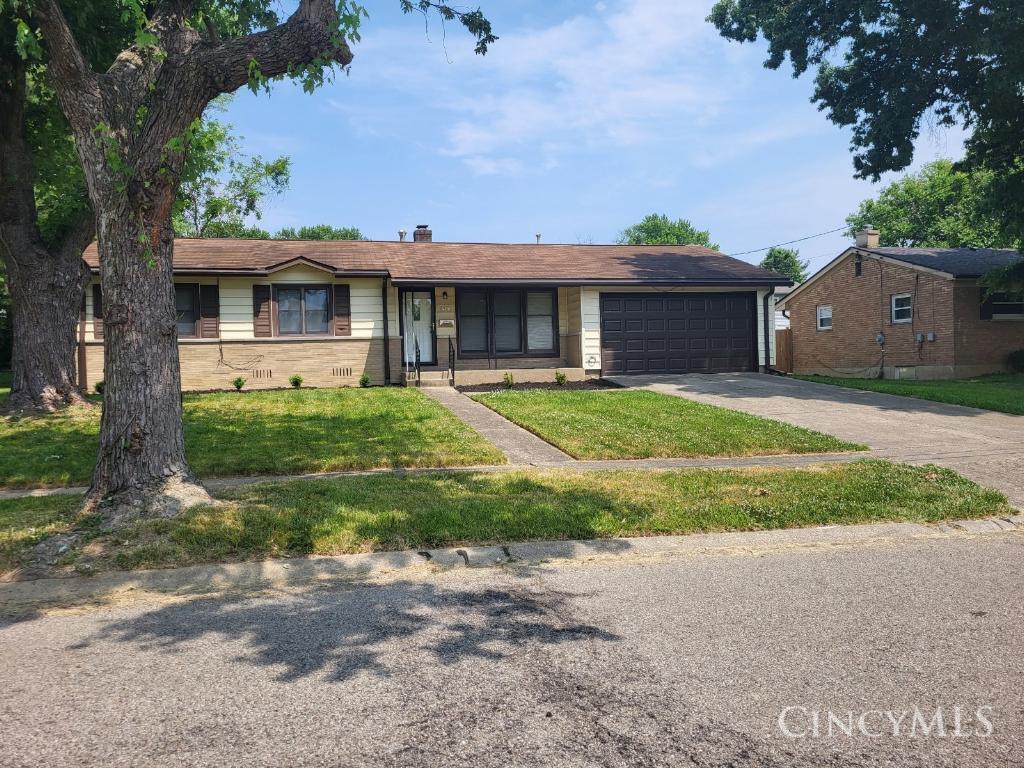 6940 Rutherford Court Cincinnati, OH 45239 - Photo 1 of 32 Gallery Image 1