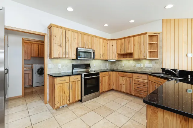 $500,000 | 1264 Bentgrass Court, Onalaska, WI 54650