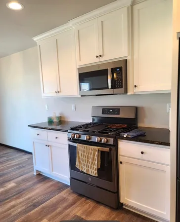 $724,900 | 1574 Pond View Drive, Neenah, WI 54956