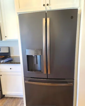 $724,900 | 1574 Pond View Drive, Neenah, WI 54956