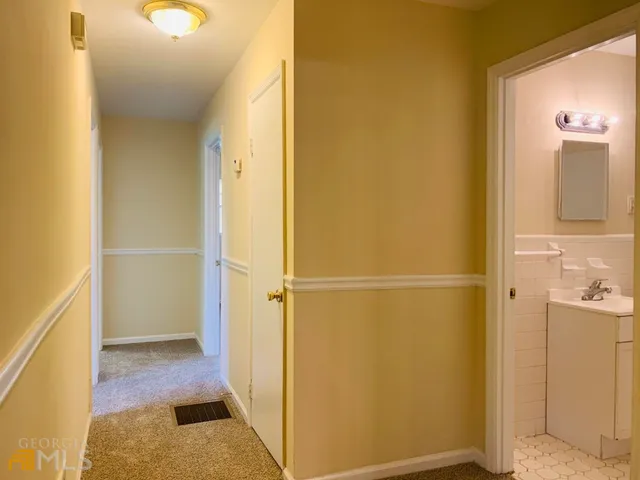 $1,700 | 105 Sunrise Drive, Newnan, GA 30263