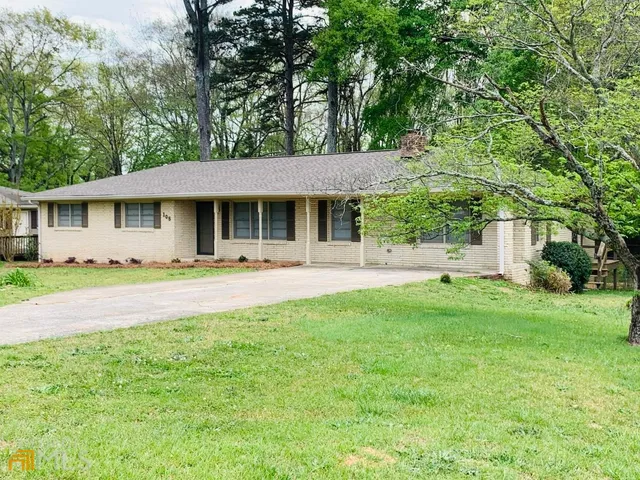 $1,700 | 105 Sunrise Drive, Newnan, GA 30263