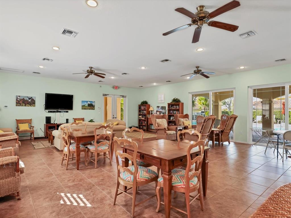 8406 Wethersfield Run, Unit 104 Lakewood Ranch, FL 34202 - Photo 43 of 48