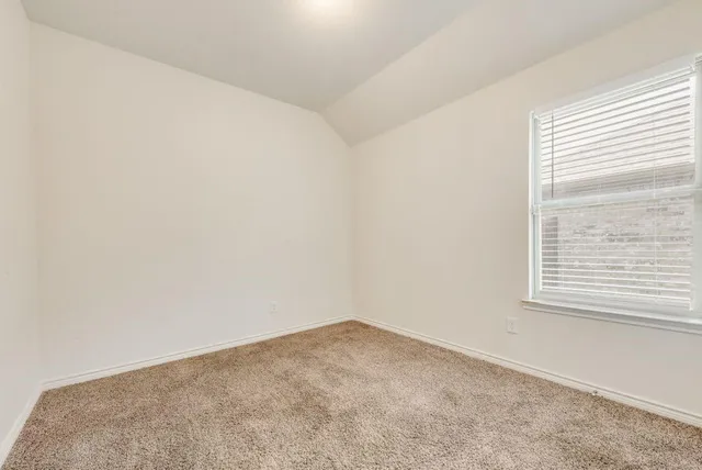 $1,950 | 112 Lazy Berry Way, Royse City, TX 75189