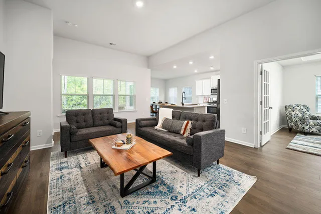 $3,400 | 122 Belfort Place, Summerville, SC 29486