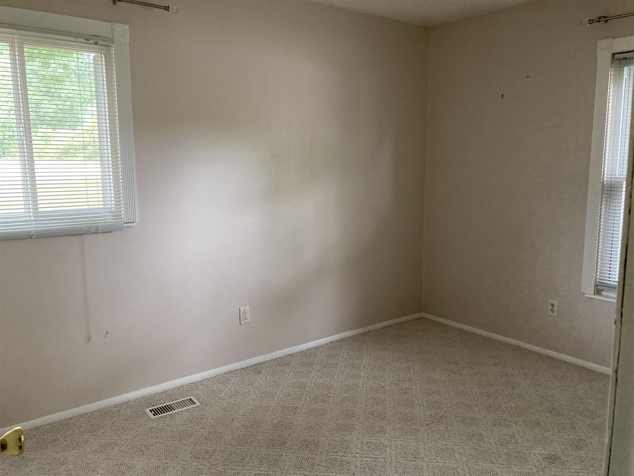 1254 Darden Road South Bend, IN 46628 - Photo 16 of 17 Gallery Image 16