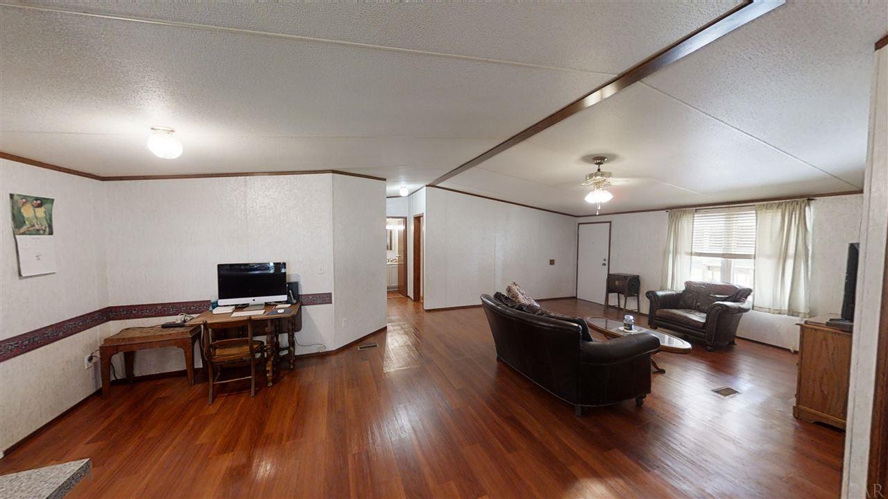 7945 Malone Road Milton, FL 32570 - Photo 5 of 36 Gallery Image 5